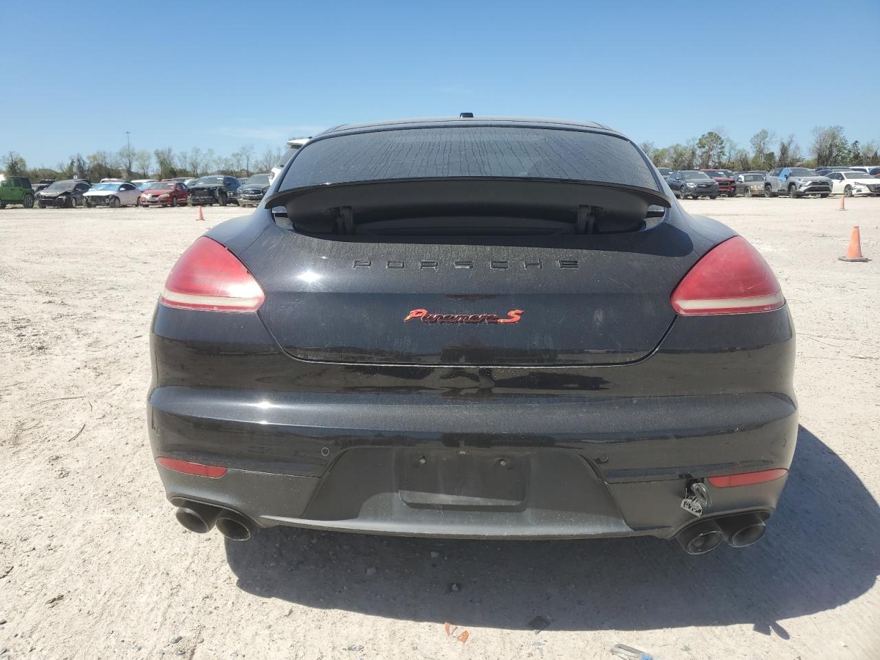 2015 Porsche Panamera Se Hybrid VIN: WP0AD2A74FL040718 Lot: 48956365