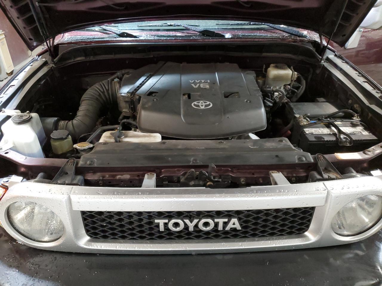 2007 Toyota FJ Cruiser - Image 12