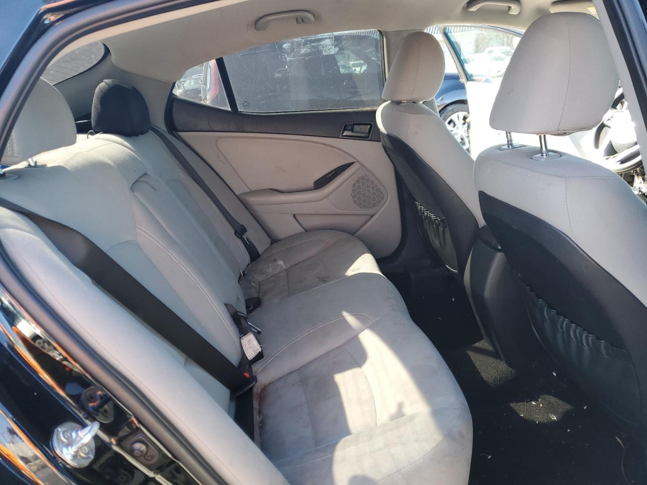 2013 Kia Optima - Image 10