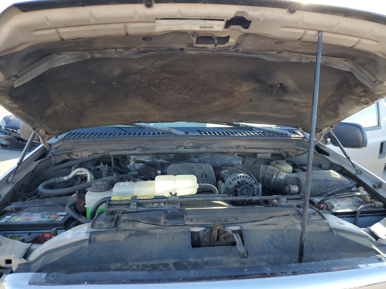 1999 Ford F250 - Image 11