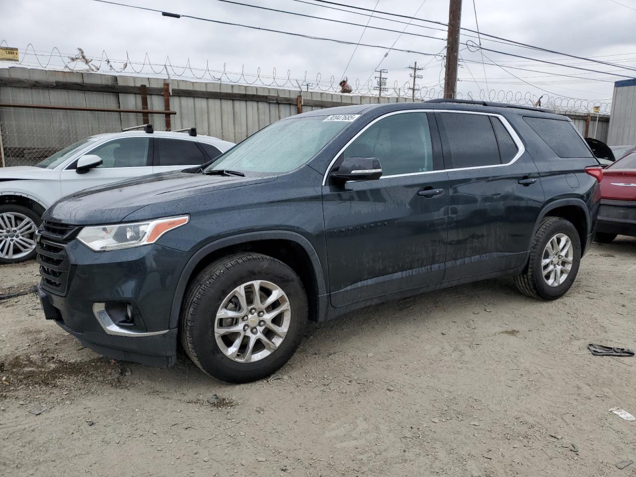 2019 Chevrolet Traverse Lt for Sale in Los Angeles, CA - Rear End