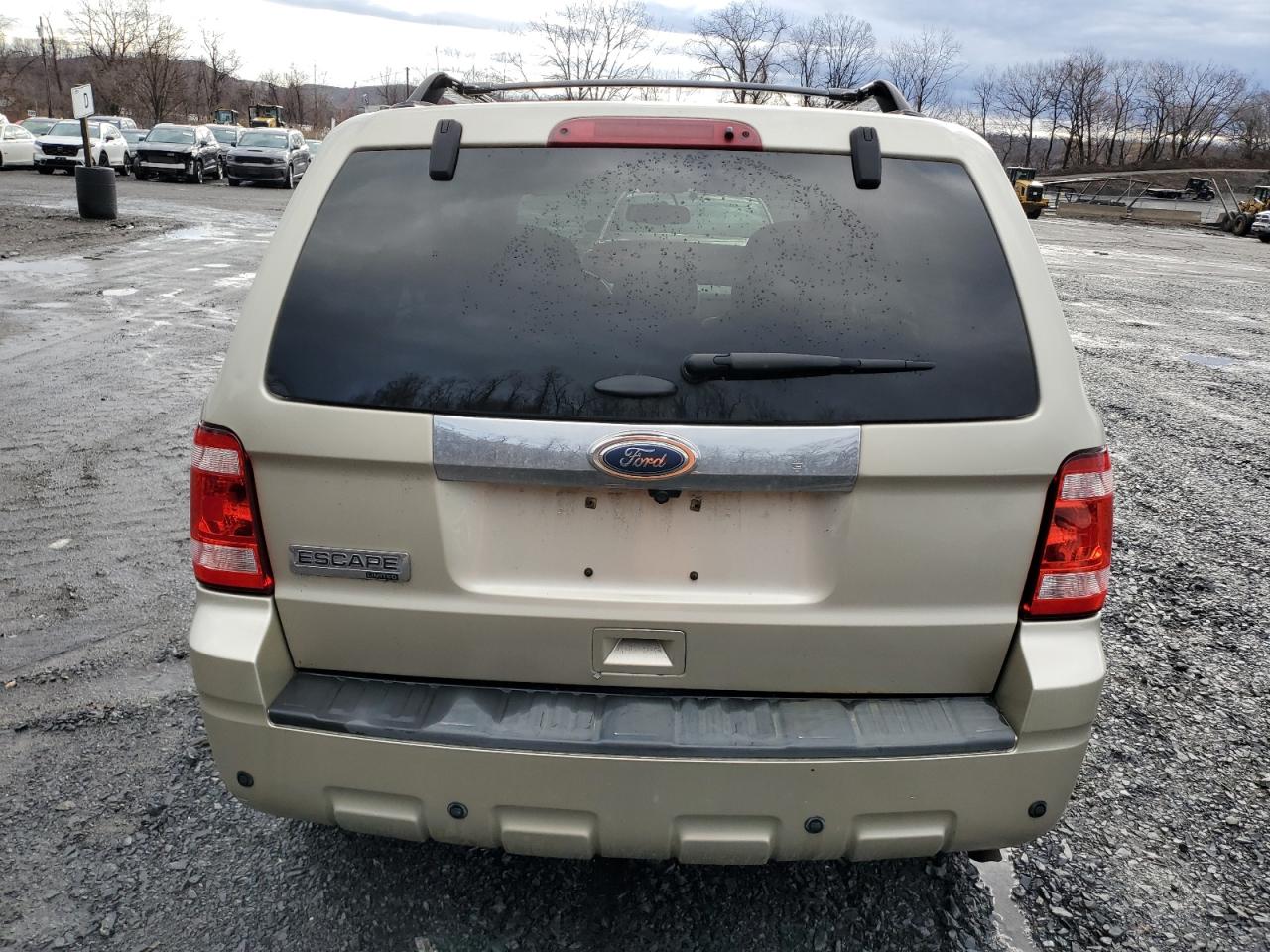 2011 Ford Escape - Image 6