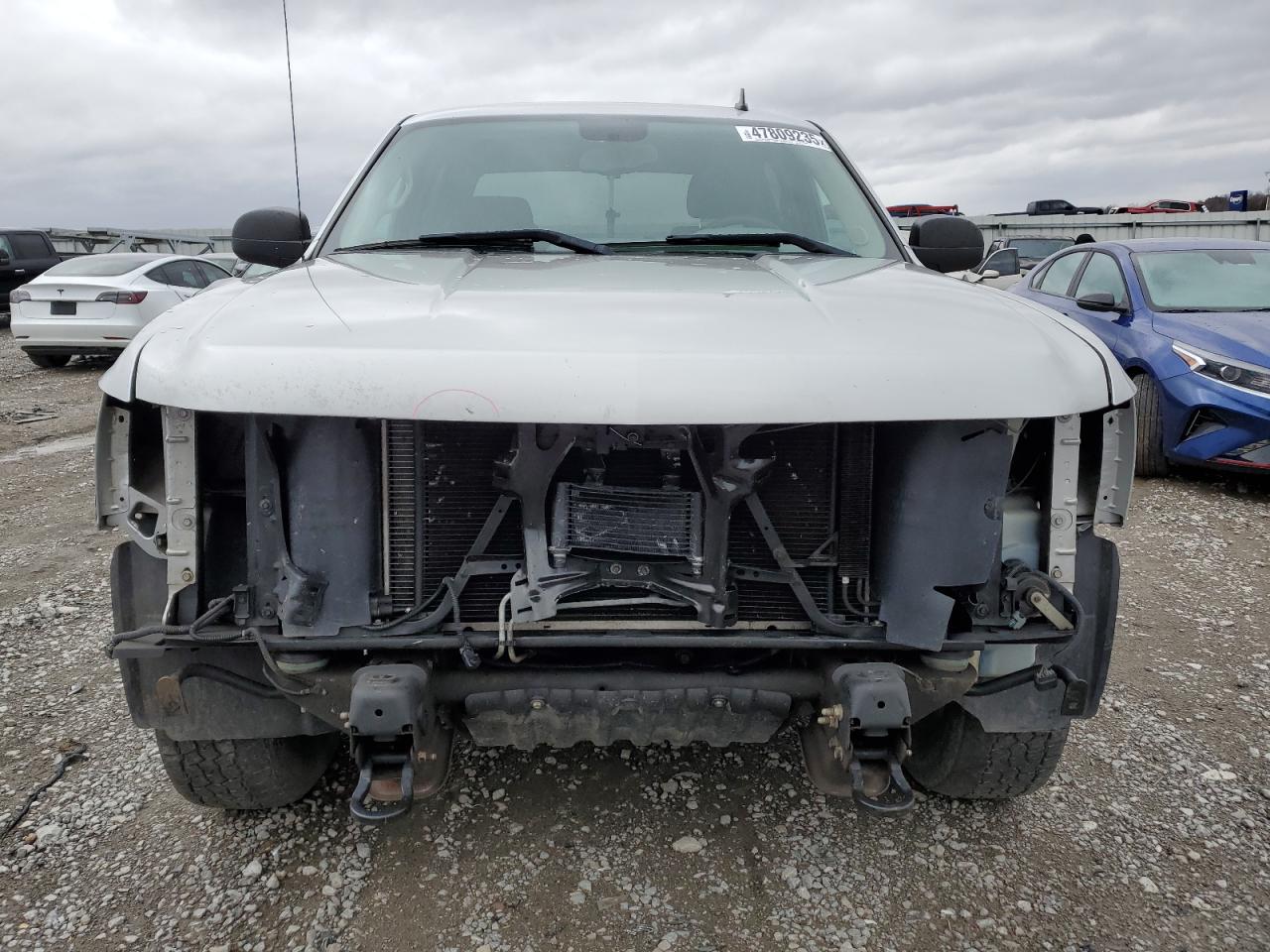 2011 Chevrolet Silverado - Image 5
