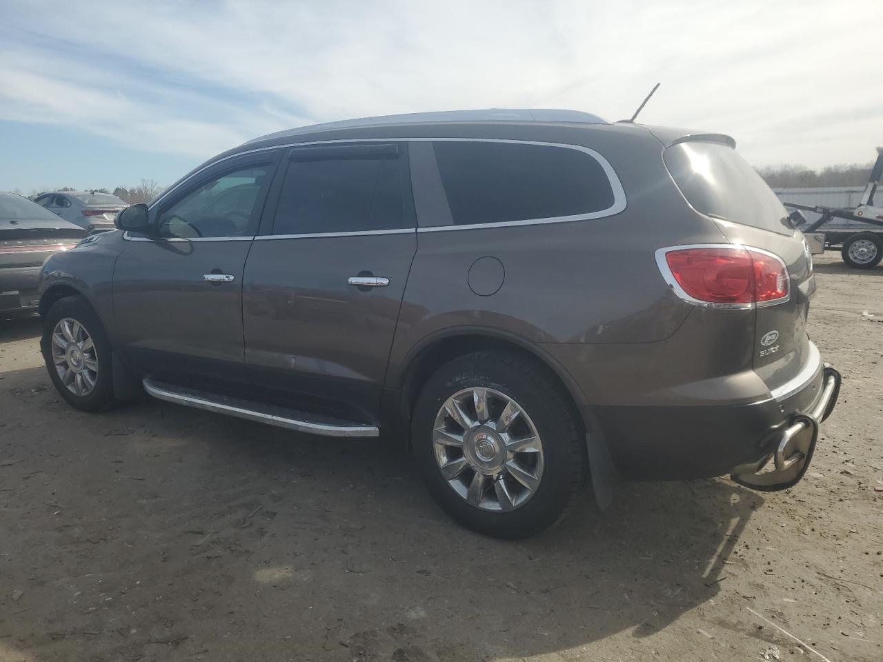2011 Buick Enclave - Image 2