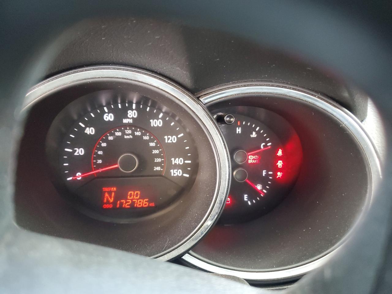 2011 Kia Sorento - Image 9