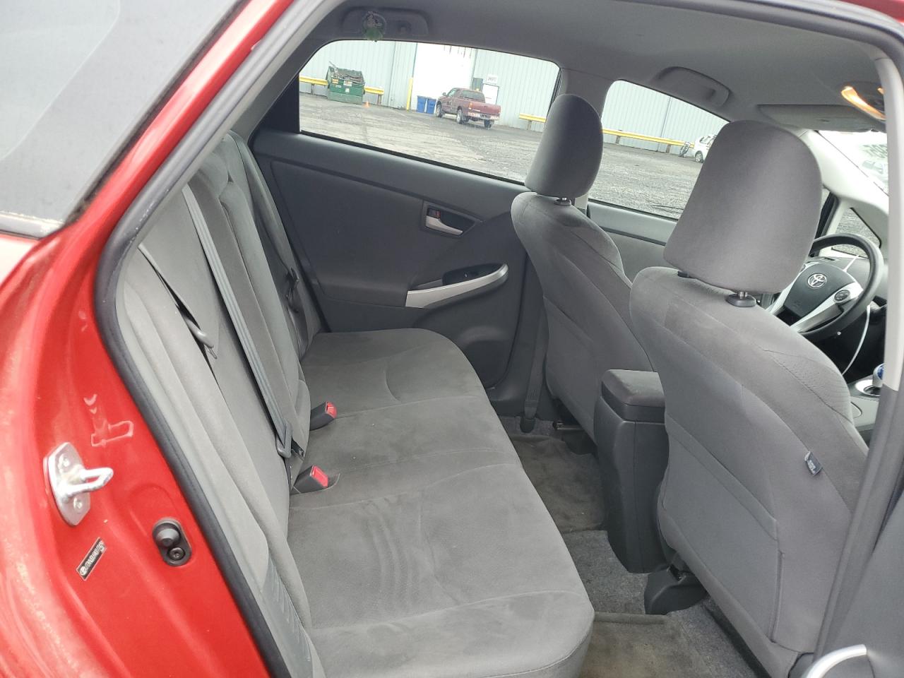 2010 Toyota Prius - Image 10