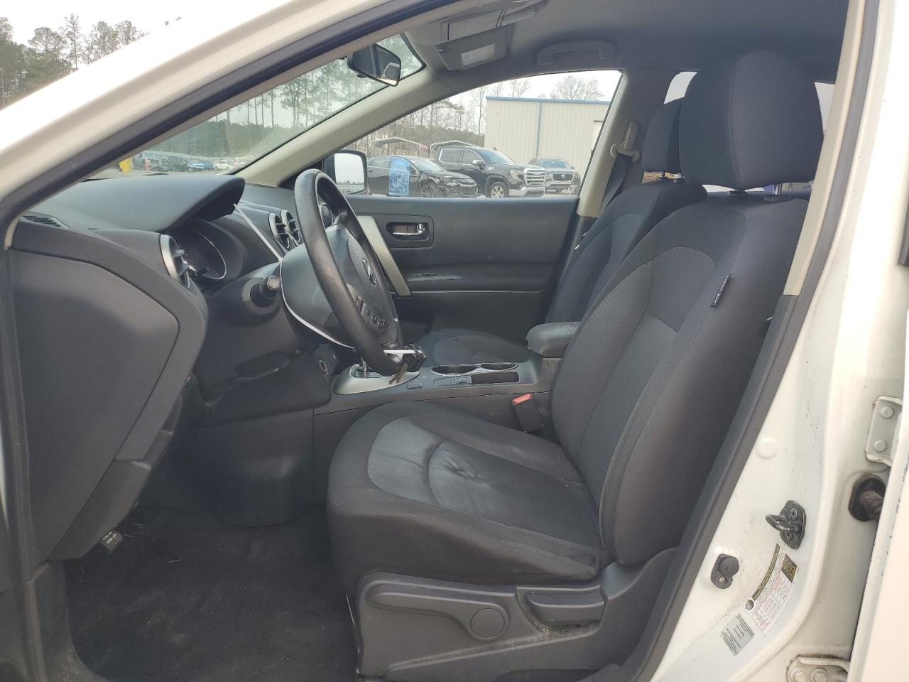 2013 Nissan Rogue - Image 7