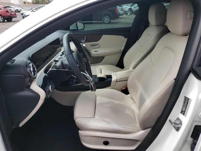  MERCEDES-BENZ CLA-CLASS 2023 Biały