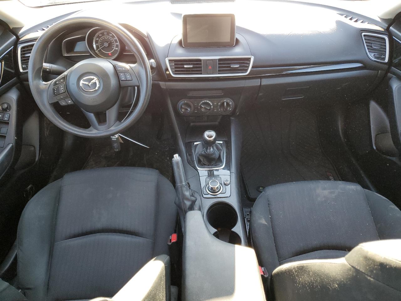 2016 Mazda 3 - Image 8