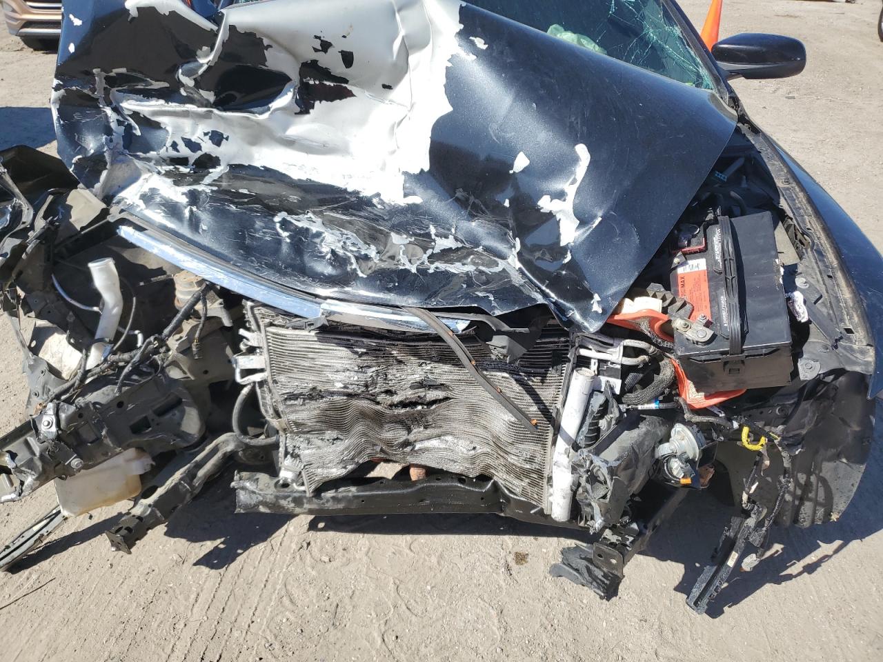 2015 Ford Taurus - Image 12