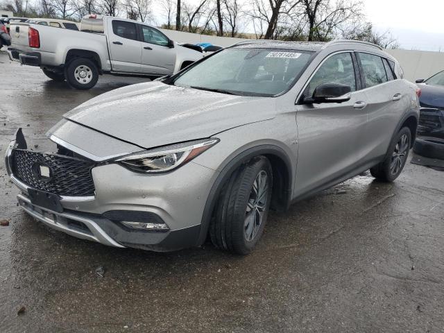  INFINITI QX30 2018 Серебристый
