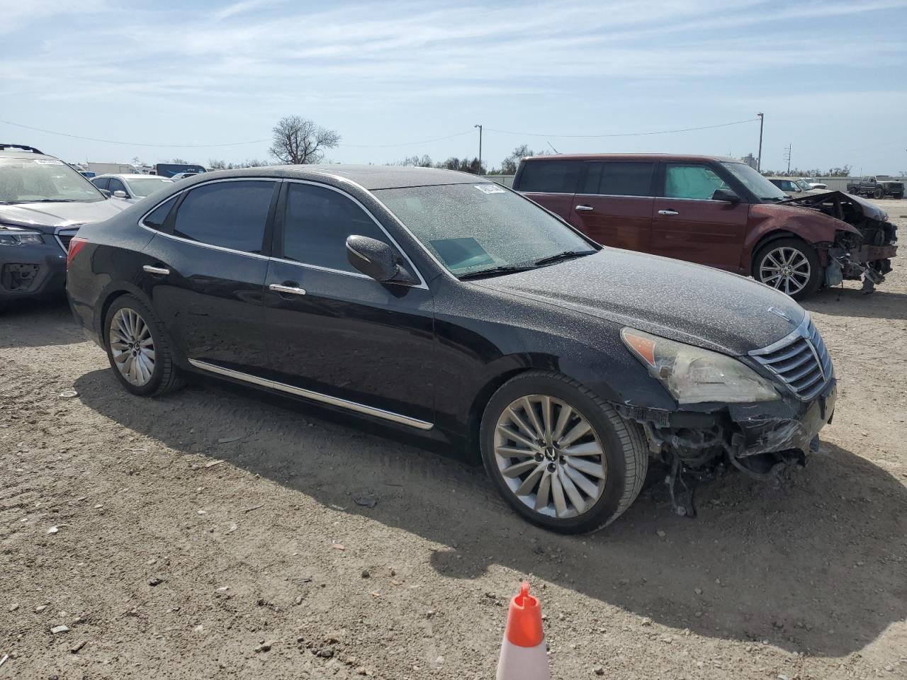 2016 Hyundai Equus - Image 4