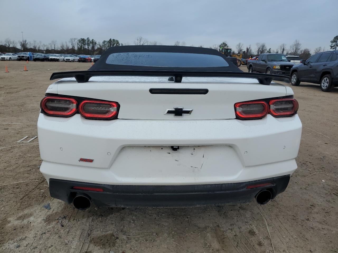 2020 Chevrolet Camaro - Image 6