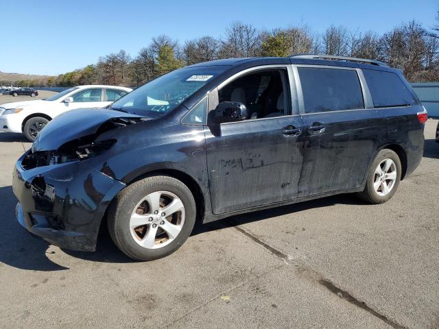 2016 Toyota Sienna Le