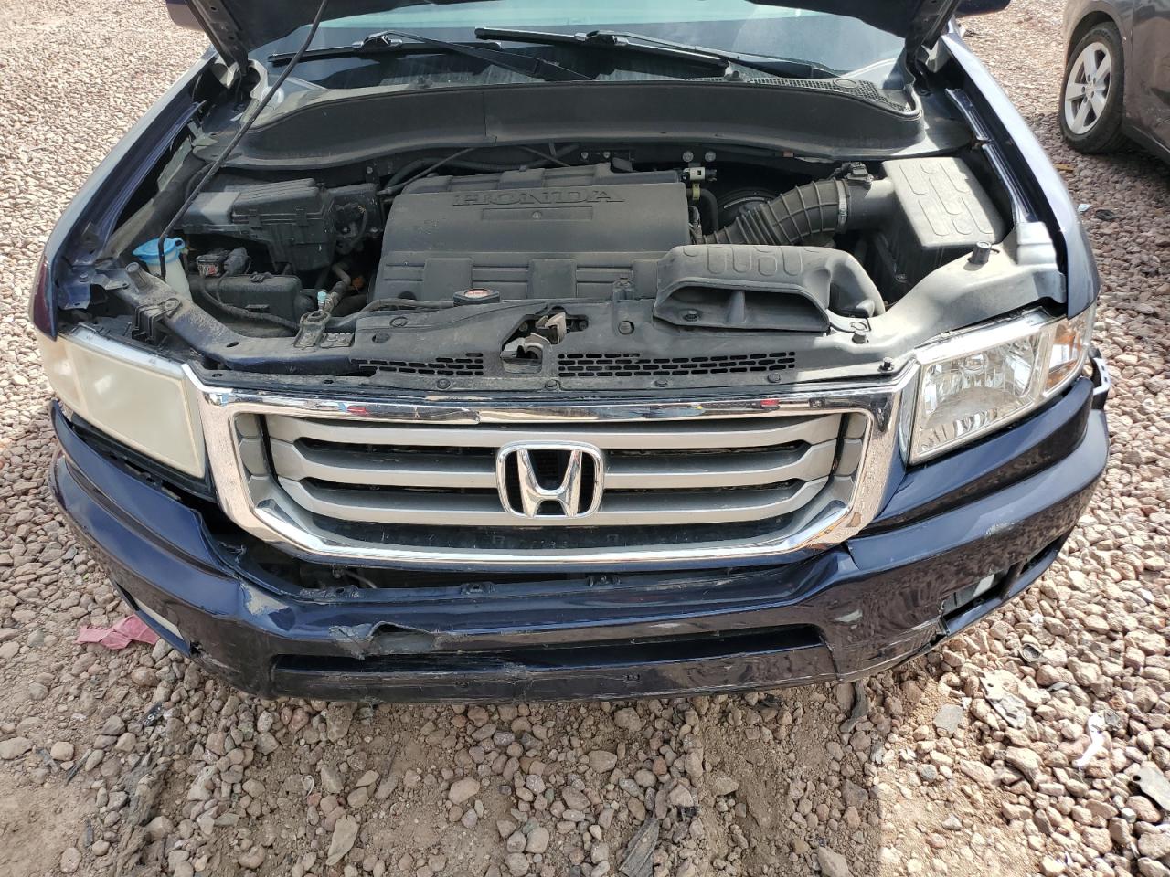 2014 Honda Ridgeline - Image 11