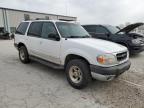 2000 Ford Explorer Xlt for Sale in Kansas City, KS - Undercarriage