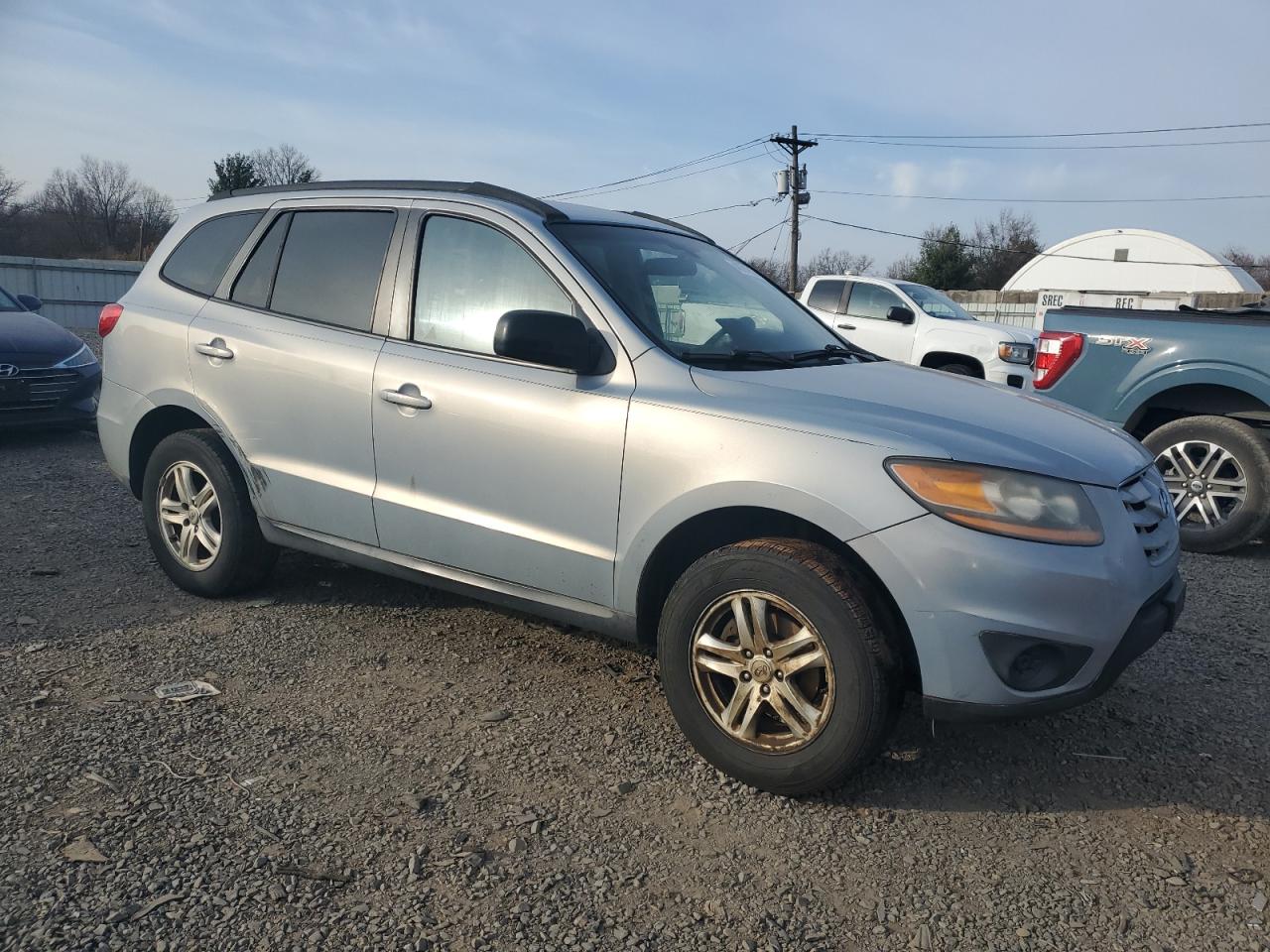2010 Hyundai Santa Fe - Image 4