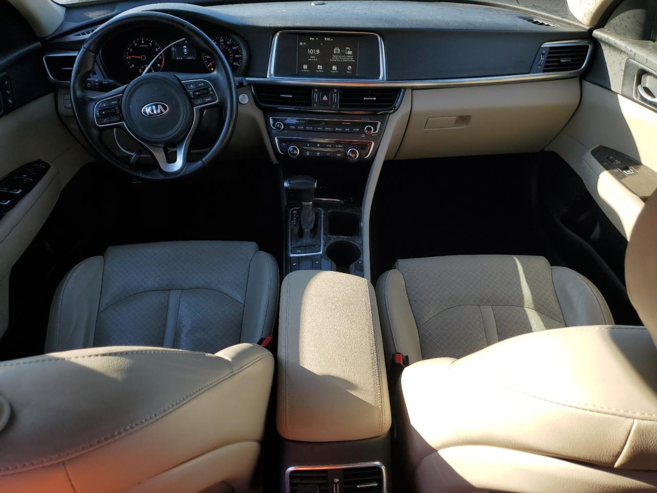 2018 Kia Optima - Image 8