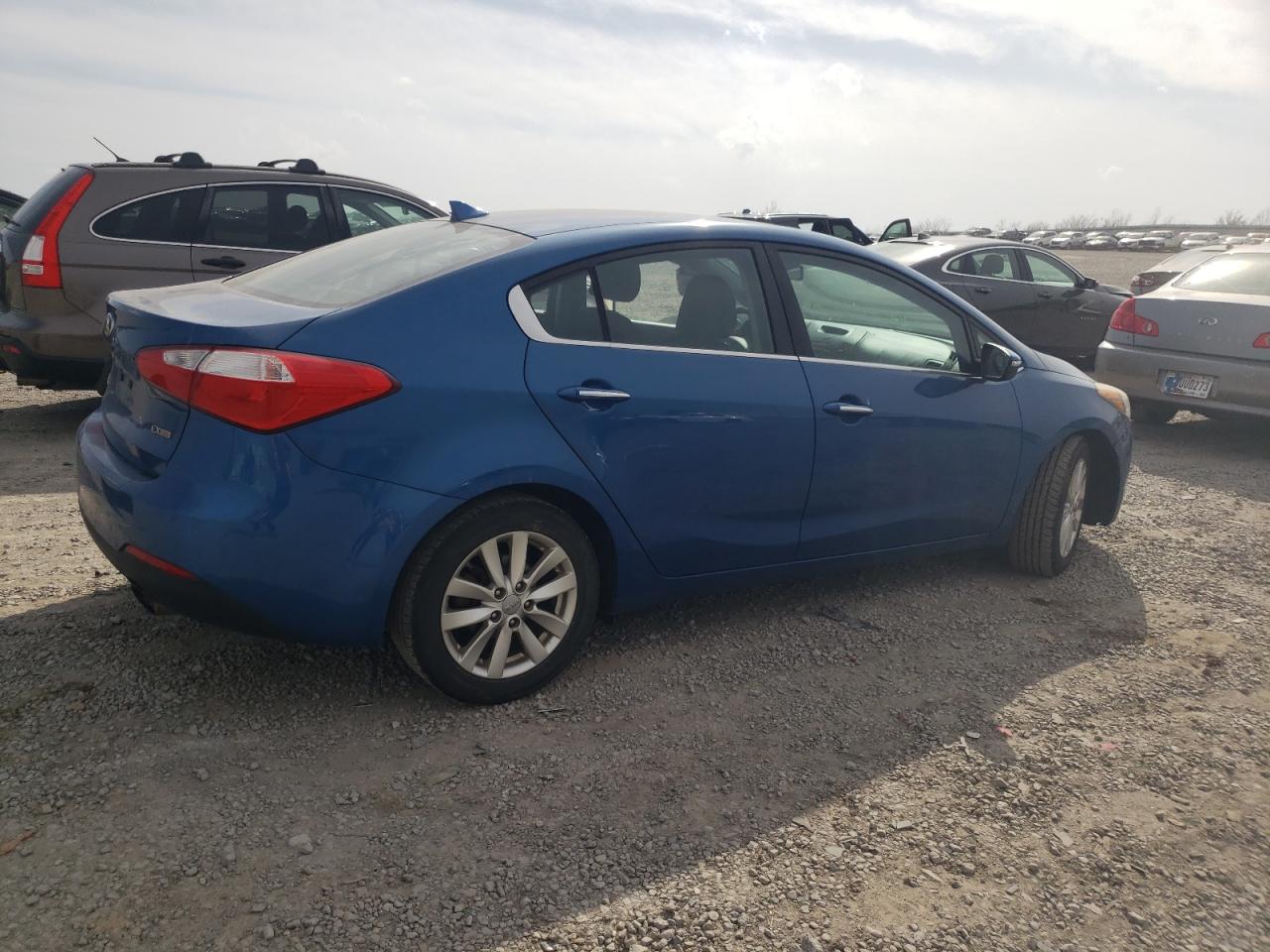 2015 Kia Forte - Image 3