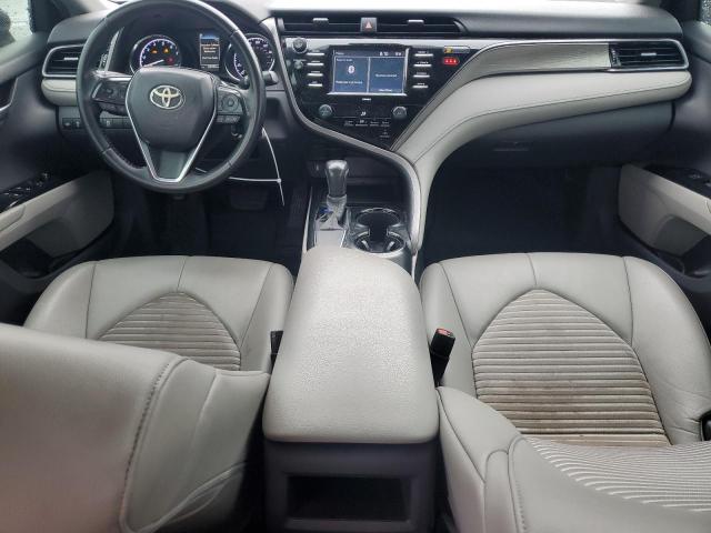  TOYOTA CAMRY 2020 Серебристый