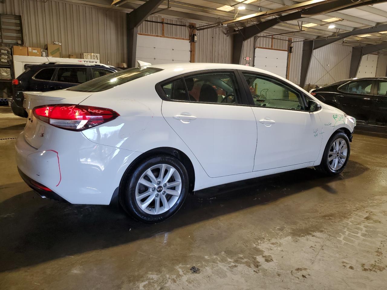2017 Kia Forte - Image 3