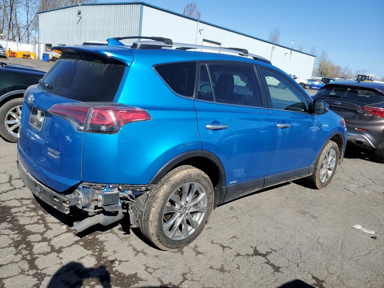 2016 Toyota RAV 4 - Image 3