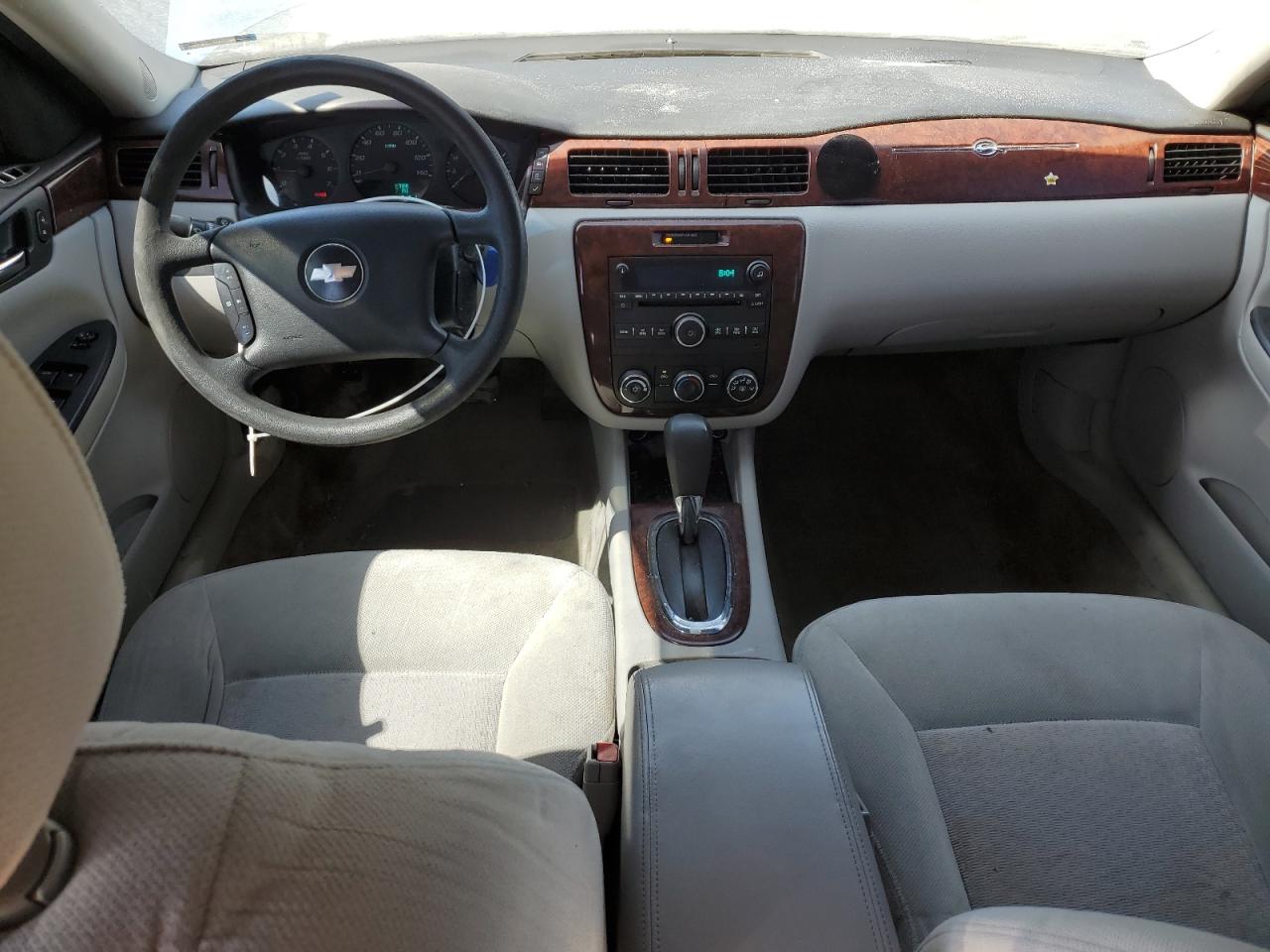 2008 Chevrolet Impala - Image 8