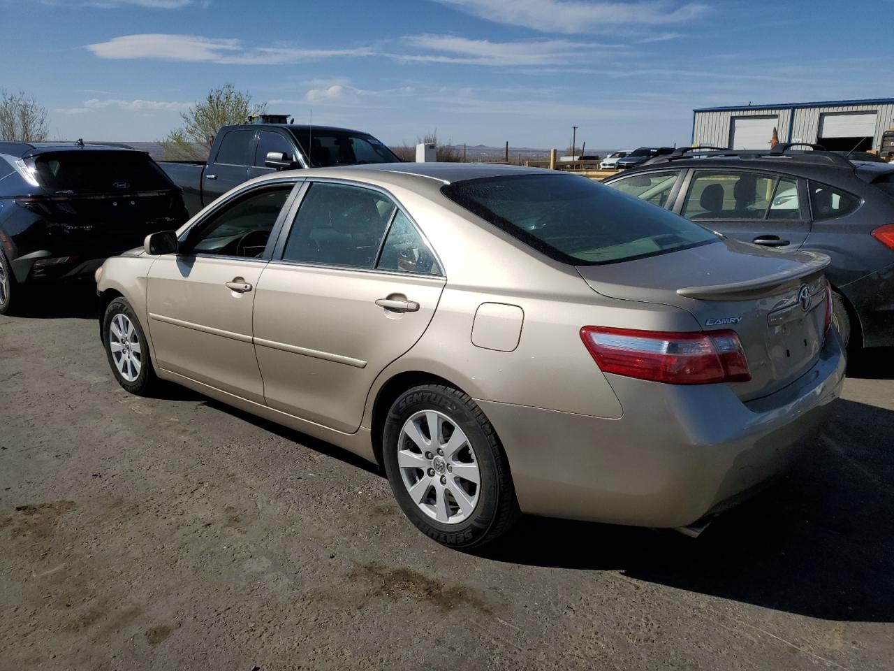 2009 Toyota Camry - Image 2
