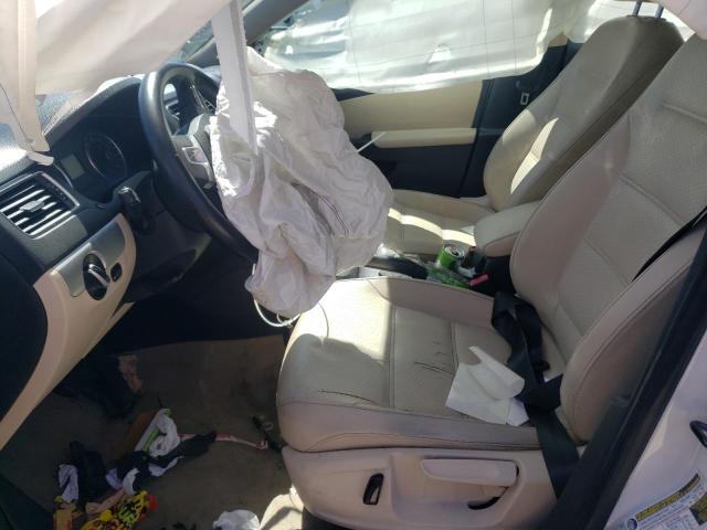  VOLKSWAGEN JETTA 2013 Biały