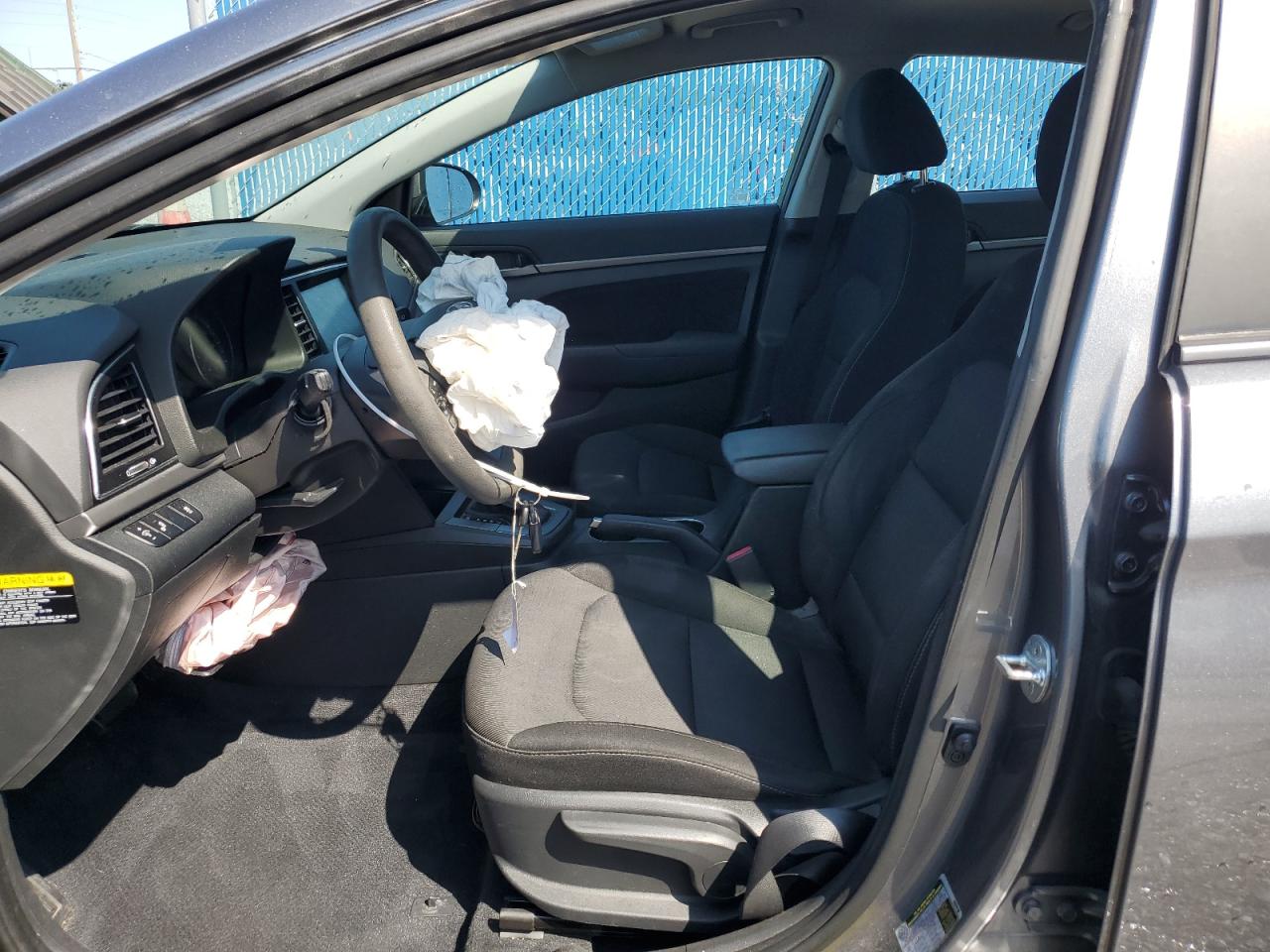 2018 Hyundai Elantra - Image 7