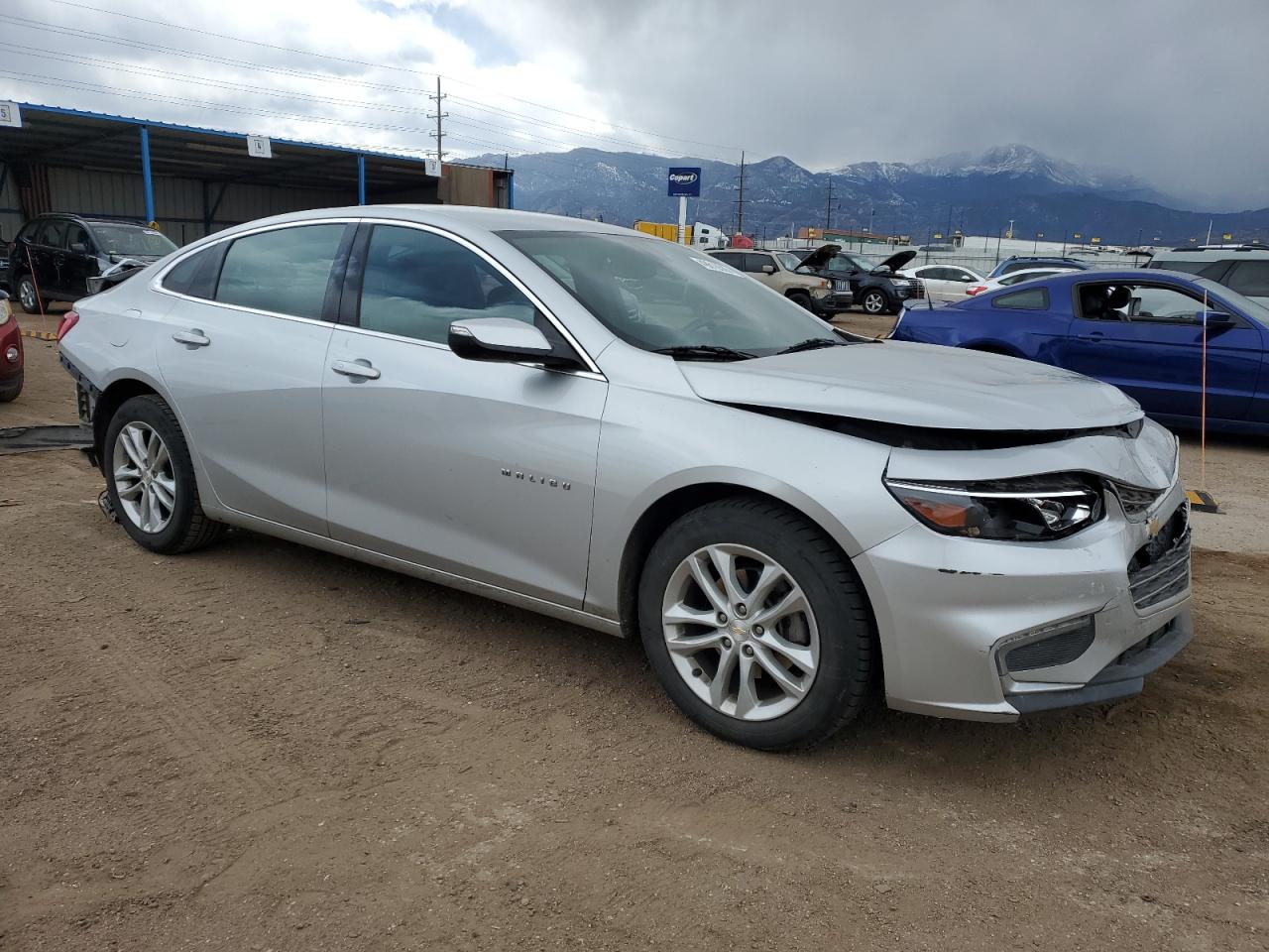 2018 Chevrolet Malibu - Image 4