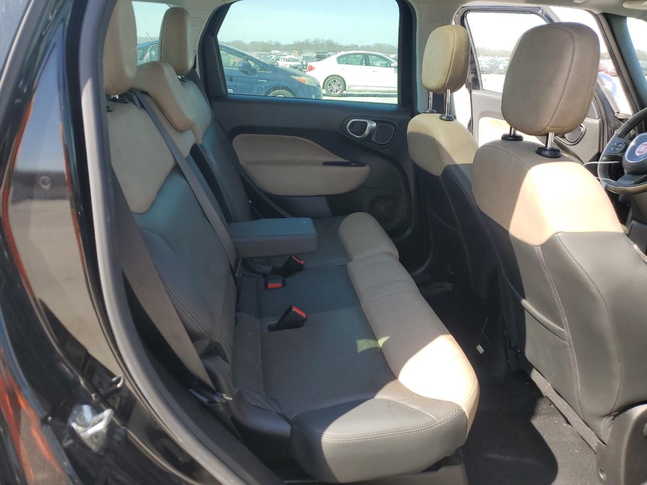 2017 Fiat 500 - Image 11