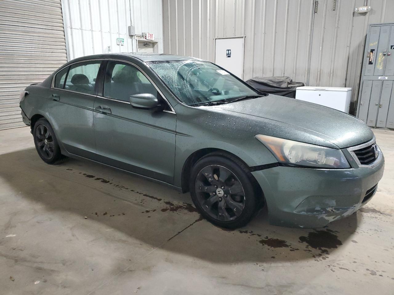 2010 Honda Accord - Image 4