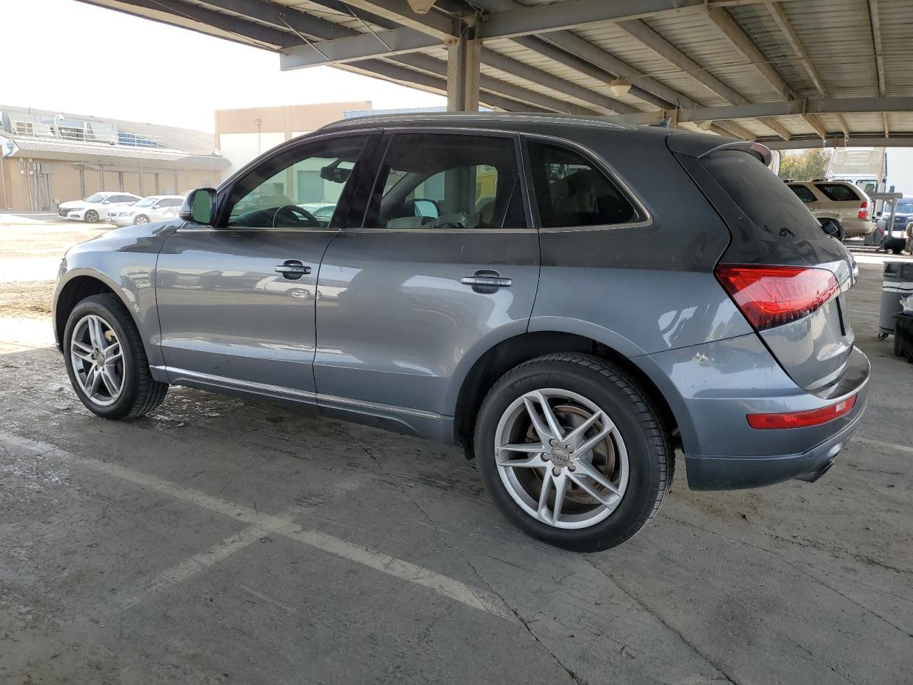 2014 Audi Q5 - Image 2