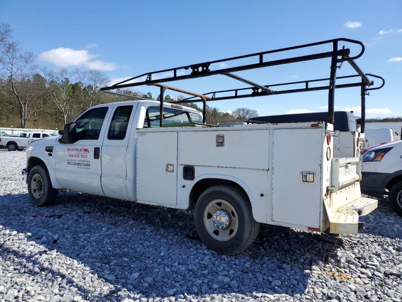 2009 Ford F250 - Image 2