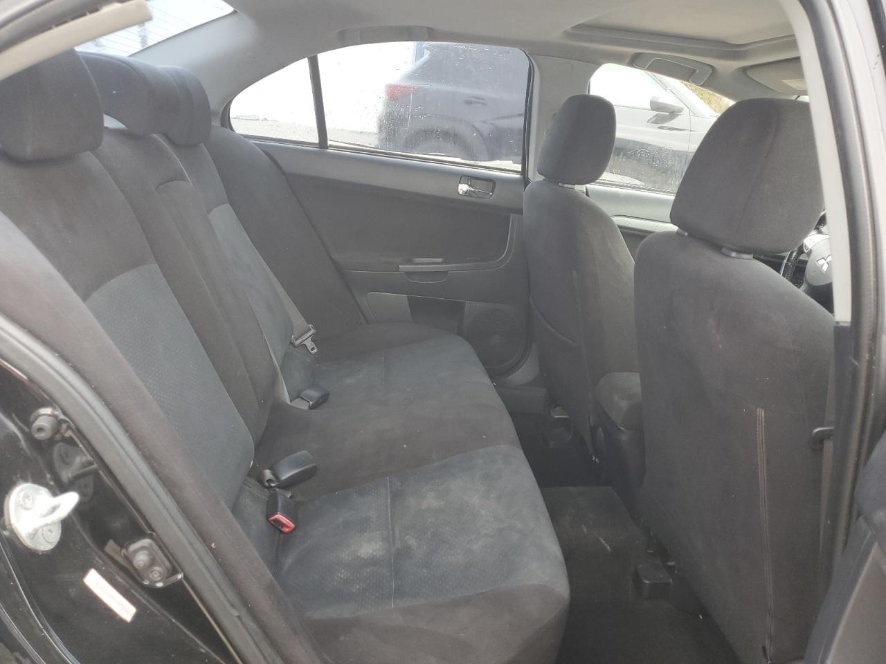 2009 Mitsubishi Lancer - Image 10