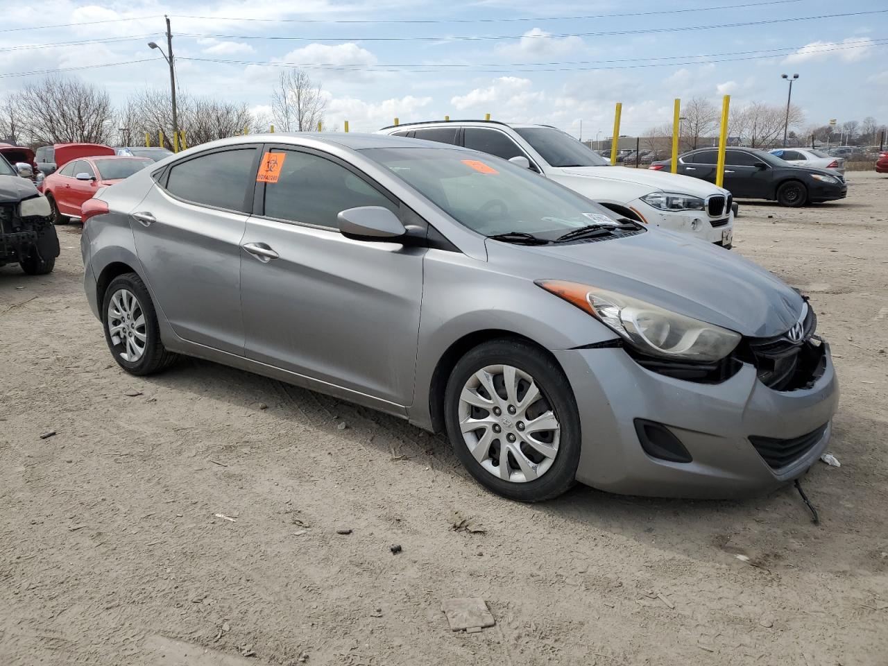 2012 Hyundai Elantra - Image 4