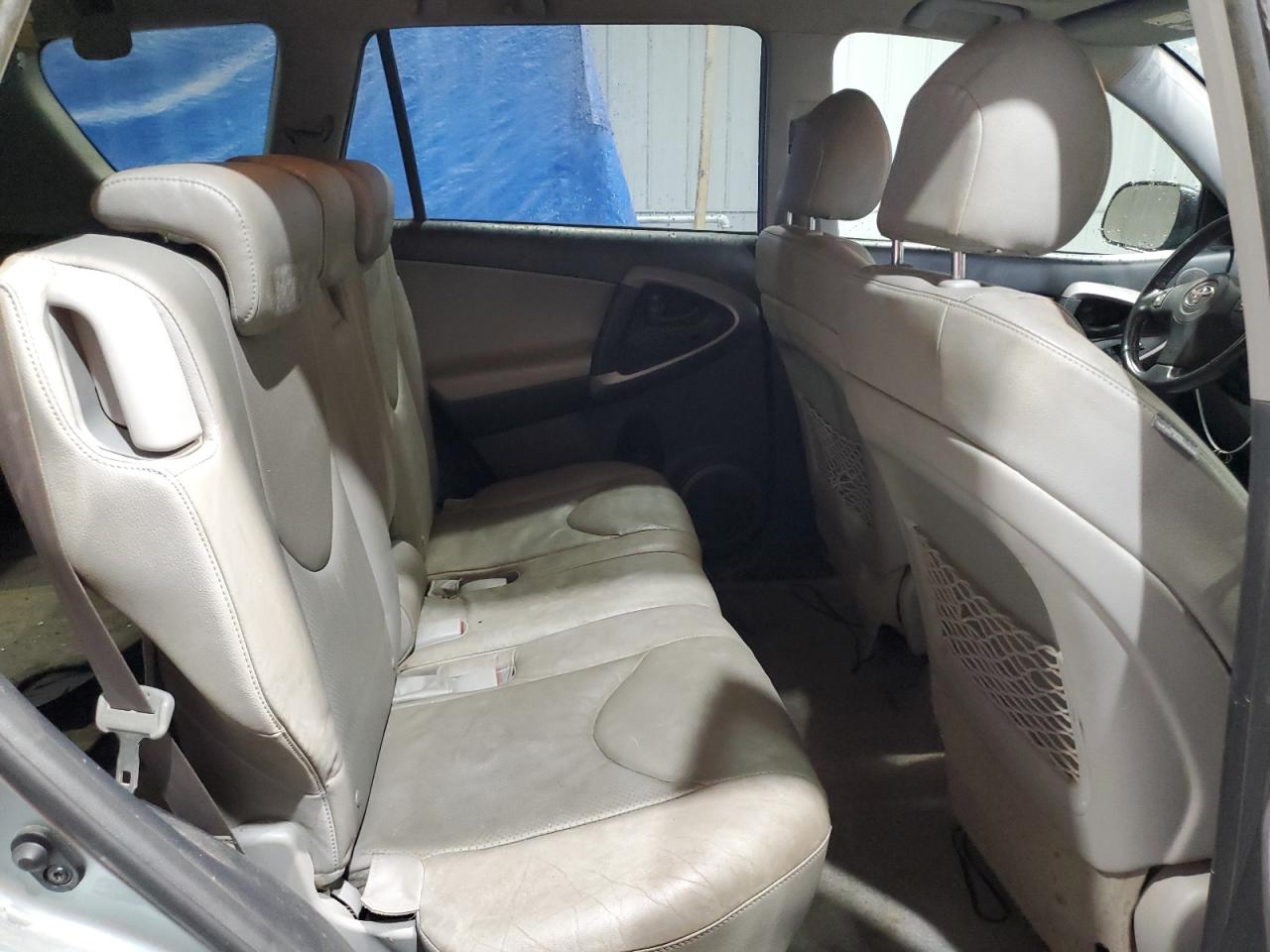 2008 Toyota RAV 4 - Image 11