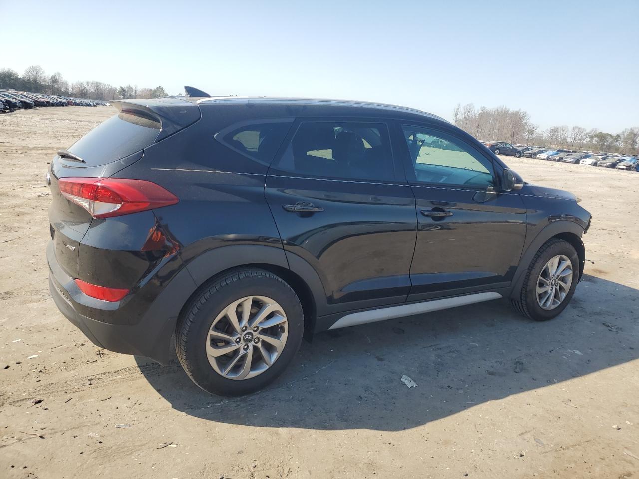 2017 Hyundai Tucson - Image 3