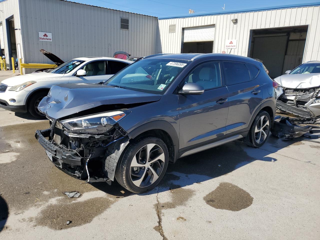 2017 Hyundai Tucson - Image 1