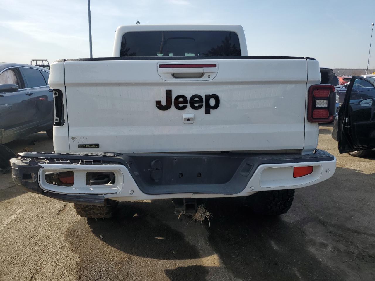 2021 Jeep Gladiator - Image 6