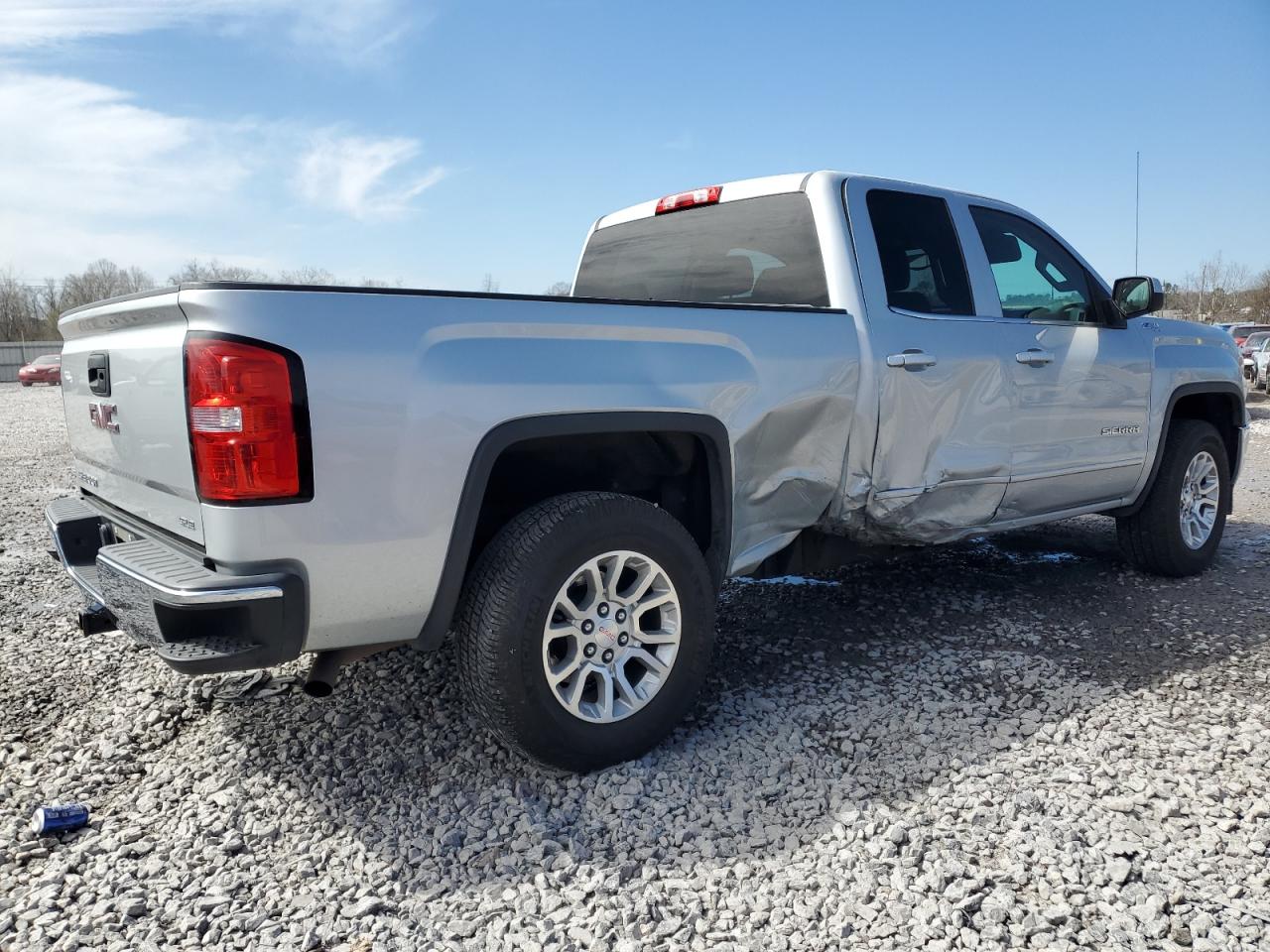 2014 GMC Sierra - Image 3