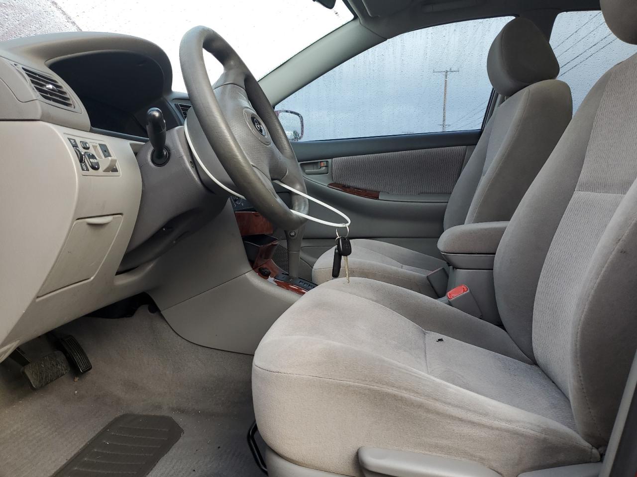 2005 Toyota Corolla - Image 7