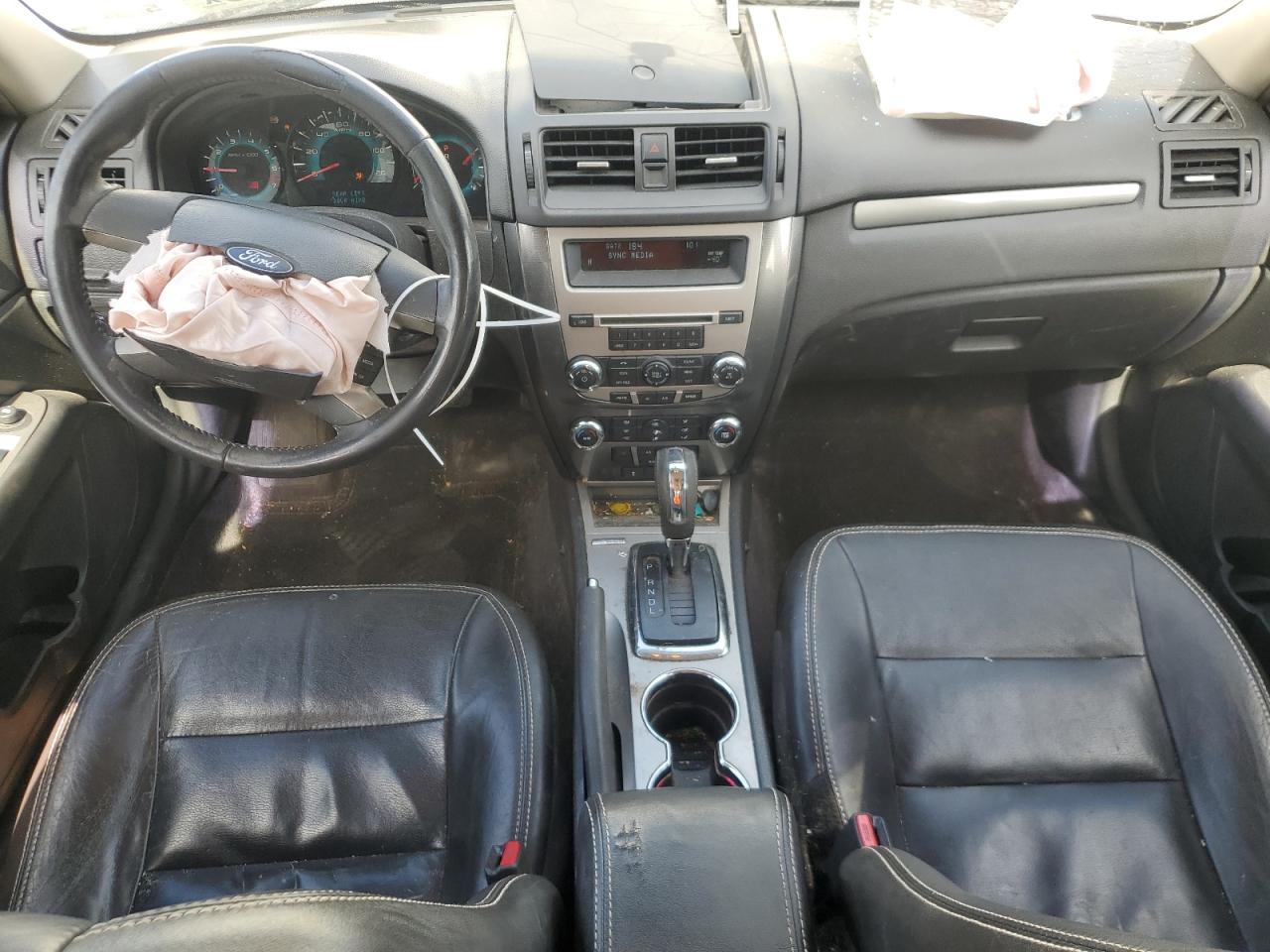 2010 Ford Fusion - Image 8