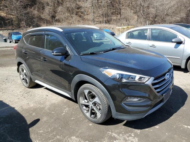  HYUNDAI TUCSON 2018 Czarny