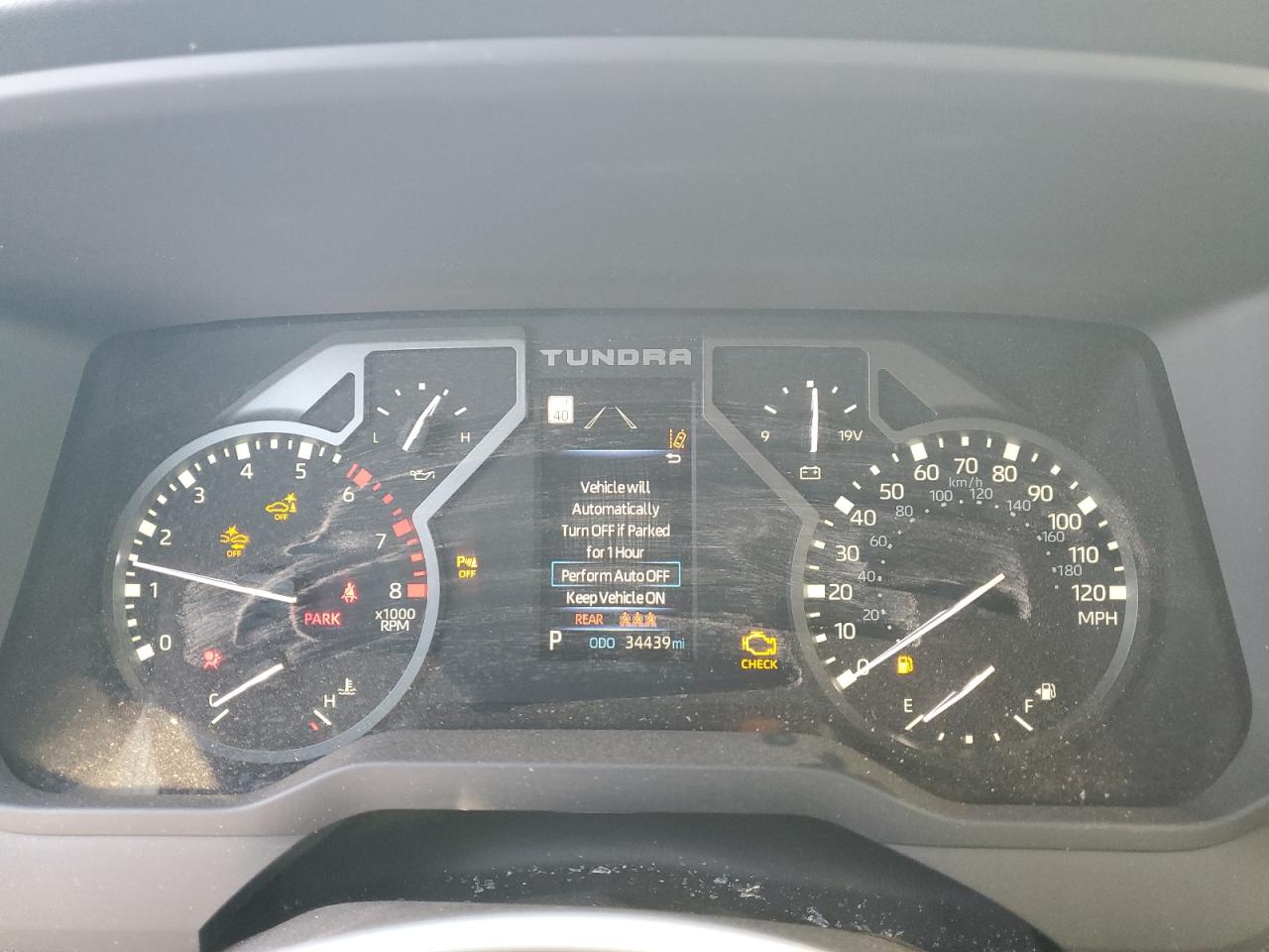 2022 Toyota Tundra - Image 9