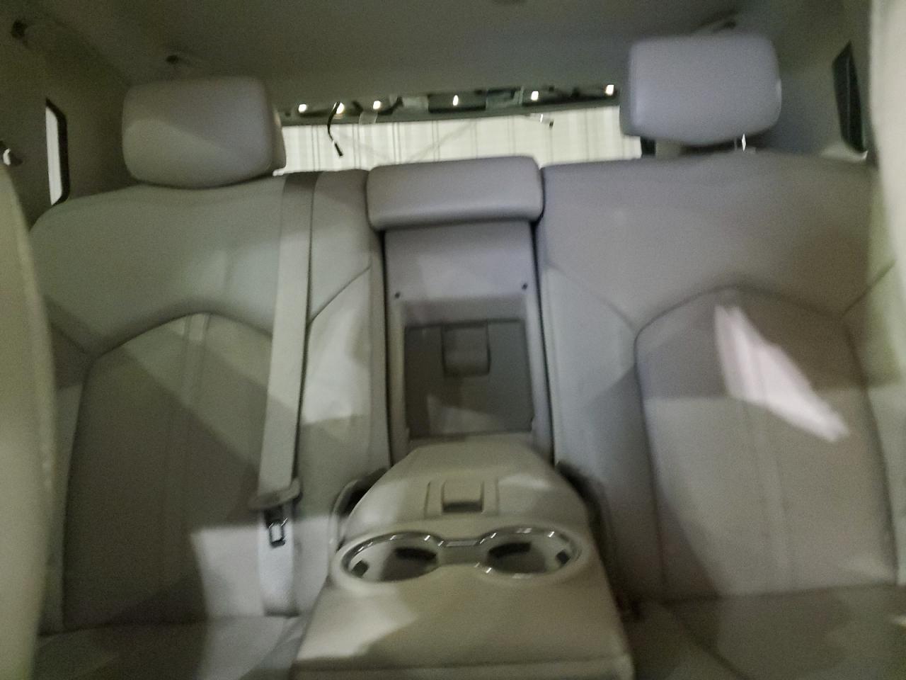 2014 Cadillac SRX - Image 10
