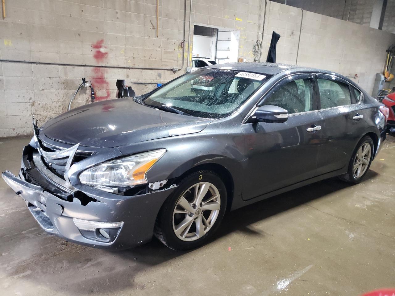 2013 Nissan Altima 2.5 for Sale in Blaine, MN - Front End