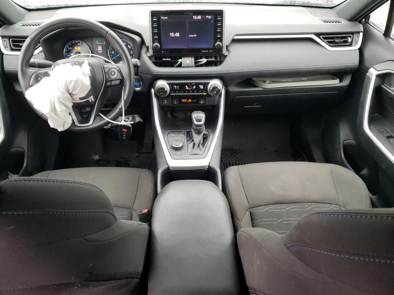 2022 Toyota RAV 4 - Image 8