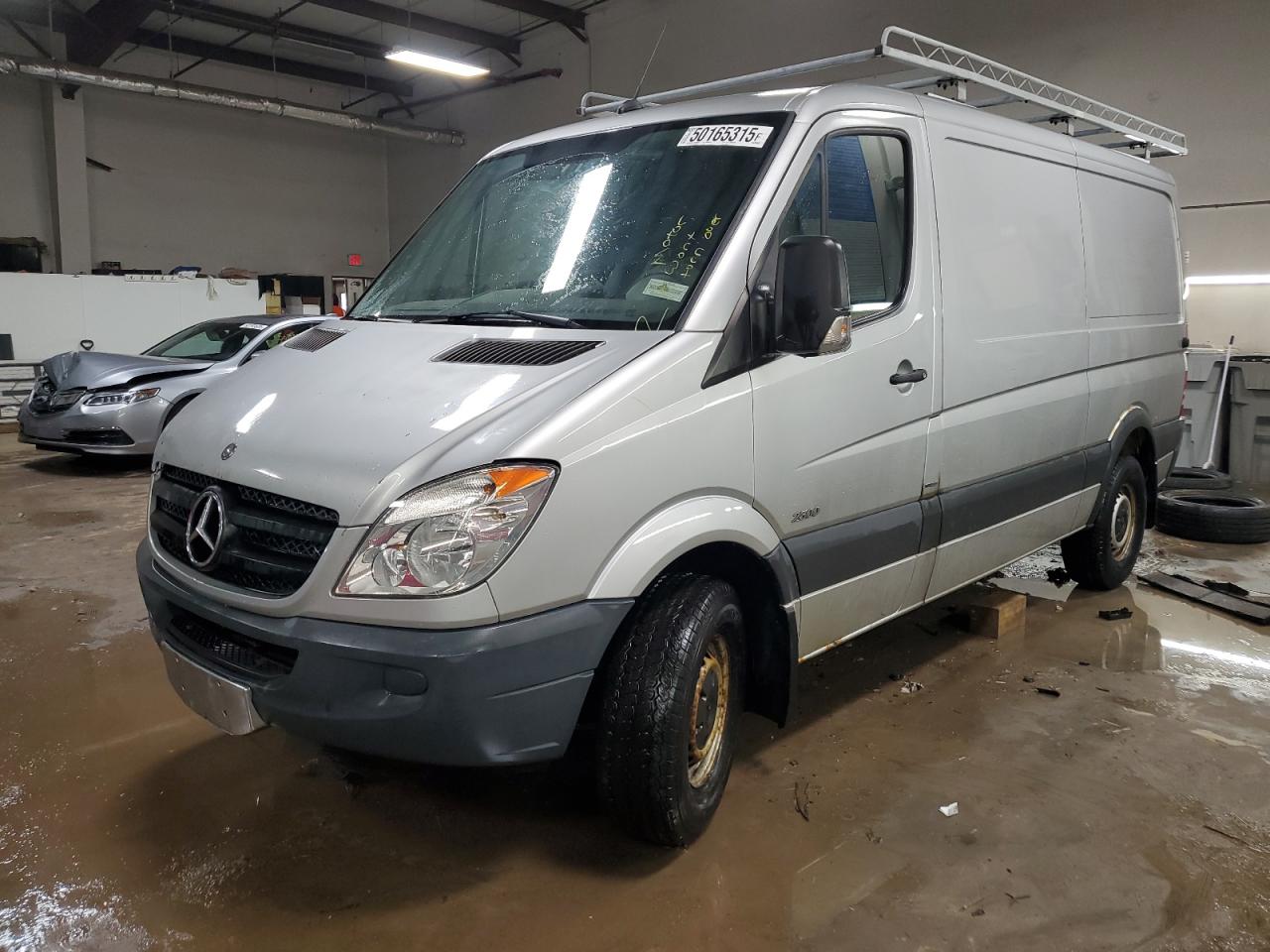 2013 Mercedes-Benz Sprinter 2500 на продаже в Elgin, IL - Minor Dent/Scratches